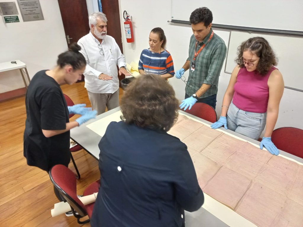 FUNDAÇÃO PRÓ-MEMÓRIA RECEBE DOAÇÃO DA PLANTA ORIGINAL DA CONSTRUÇÃO DA IGREJA CATEDRAL