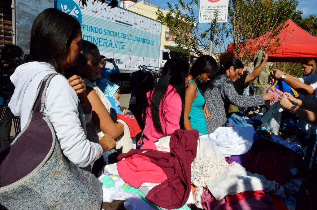 CAMINHÃO ITINERANTE DO FUNDO SOCIAL ESTARÁ NO JOCKEY CLUBE NA PRÓXIMA TERÇA-FEIRA