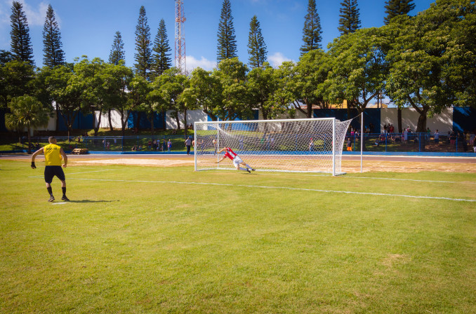 FUTEBOL - Campeonato Amador ganha aplicativo gratuito com informações sobre  as 12 equipes e dados de todas as partidas