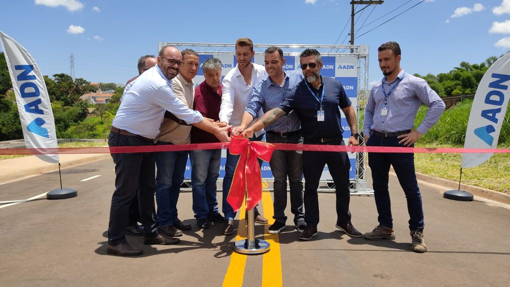 MUNICÍPIO RECEBE ENTREGA DE VIÁRIO NO JARDIM DE CRESCI; OBRA É CONTRAPARTIDA DA CONSTRUTORA ADN