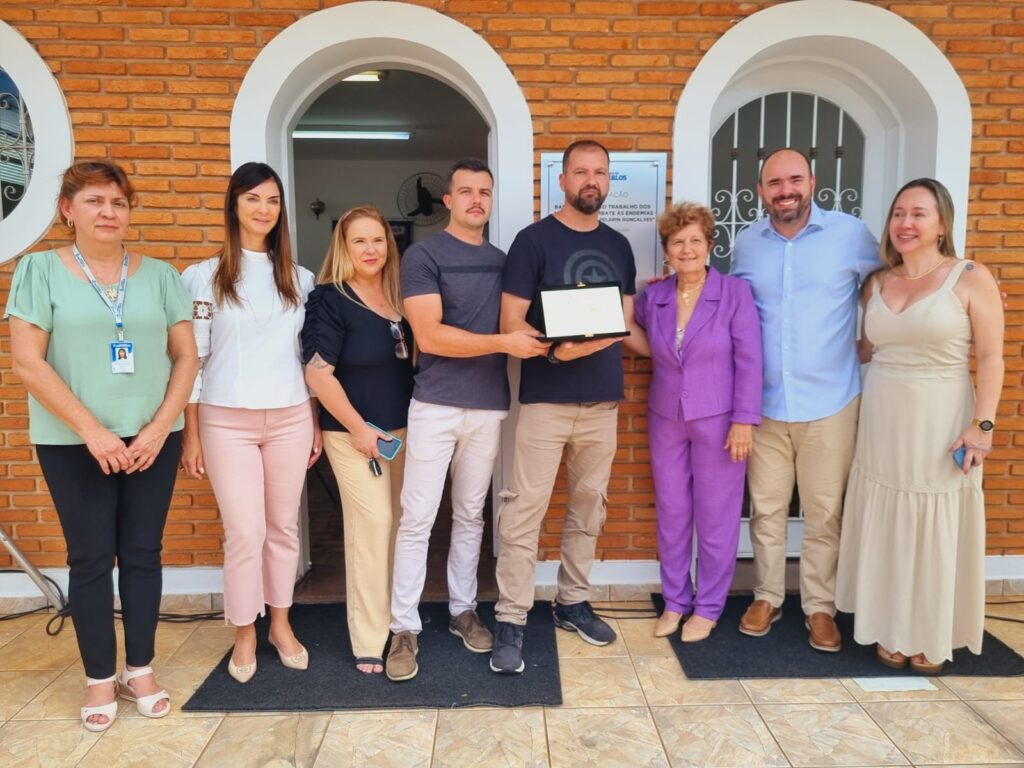 PREFEITURA INAUGURA BASE PARA AGENTES DE ENDEMIAS E POSTO PERMANENTE DE VACINAÇÃO ANTIRRÁBICA DE CÃES E GATOS