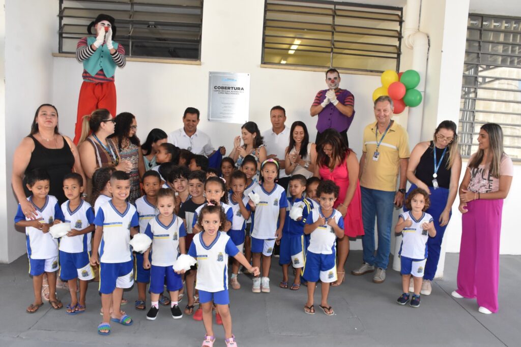 CEMEI REGINA MELCHIADES GANHA NOVA COBERTURA PARA O PÁTIO