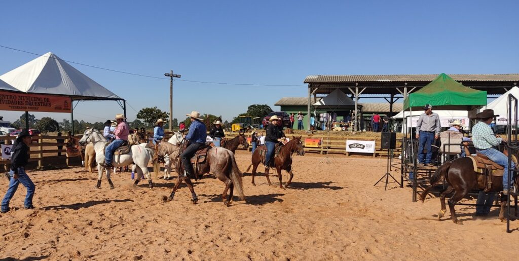 AGRICULTURA OFERECE CURSO DE EQUITAÇÃO