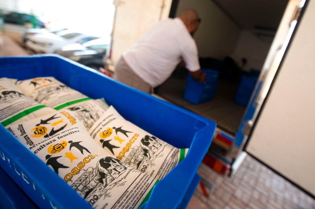 SECRETARIA DE DESENVOLVIMENTO RURAL IMPLANTA O PROGRAMA SALVE LEITE