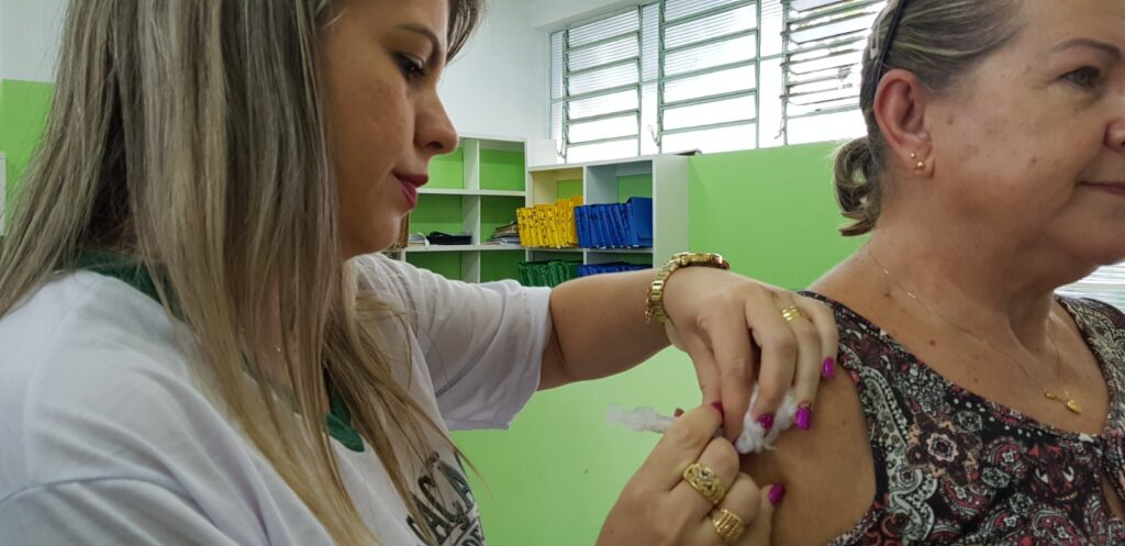 SÃO CARLOS ANTECIPA CAMPANHA DE VACINAÇÃO CONTRA A GRIPE