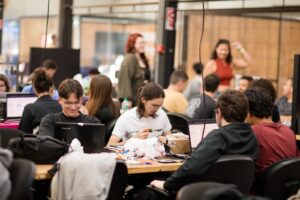 1º HACKATHON DA RECEITA FEDERAL REÚNE 60 EQUIPES EM SÃO CARLOS COM FOCO EM INOVAÇÃO E SUSTENTABILIDADE