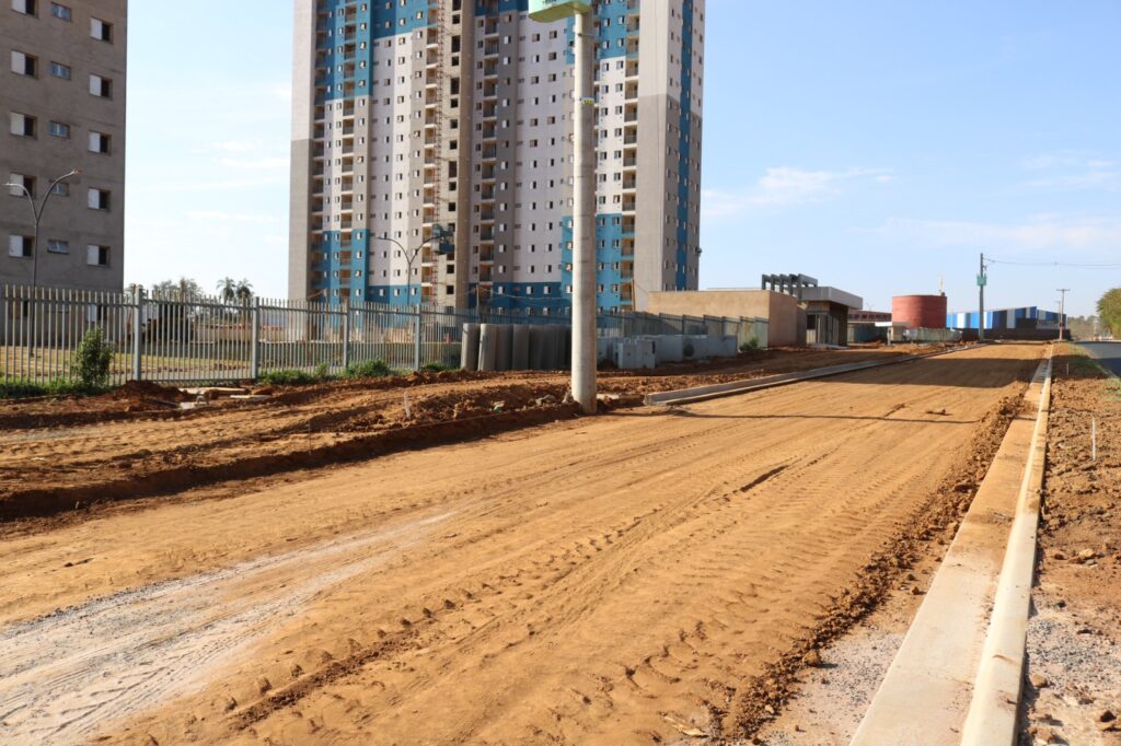 PREFEITURA VAI REALIZAR A PAVIMENTAÇÃO DA AVENIDA JOÃO DERIGGI