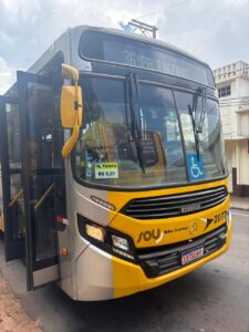 LINHAS DE TRANSPORTE COLETIVO VOLTAM A OPERAR EM SEUS ITINERÁRIOS NORMAIS