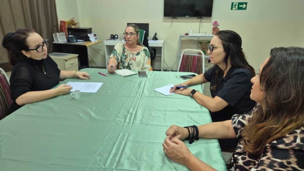 FUNDO SOCIAL OFERECE PROGRAMAÇÃO VOLTADA AO FORTALECIMENTO FEMININO EM PARCERIA COM O PROJETO DONAS DE SI