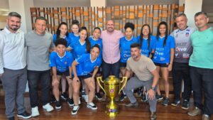 NETTO DONATO RECEBE ATLETAS BICAMPEÃS DA ASF/UNICEP SÃO CARLOS
