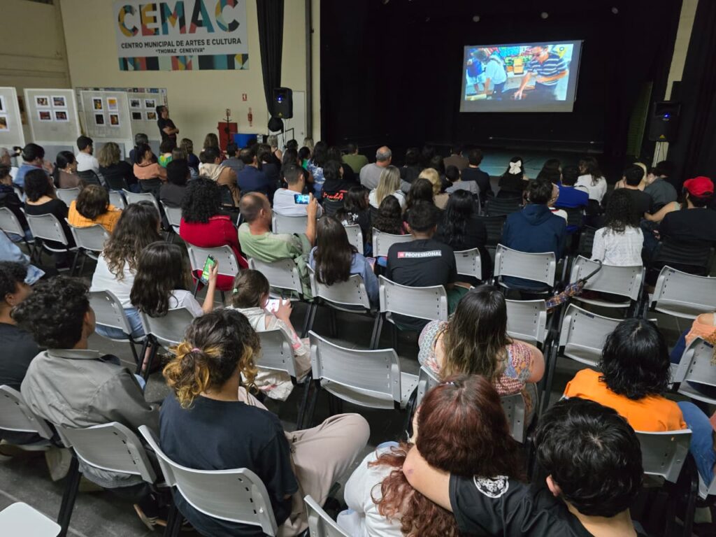 MOSTRA DE OFICINAS DO CEMAC TEM INÍCIO COM EXPOSIÇÃO DE ARTES VISUAIS