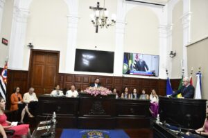 SÃO CARLOS CELEBRA ENTREGA DO PRÊMIO CIÊNCIA E TECNOLOGIA 2025 NA CÂMARA MUNICIPAL