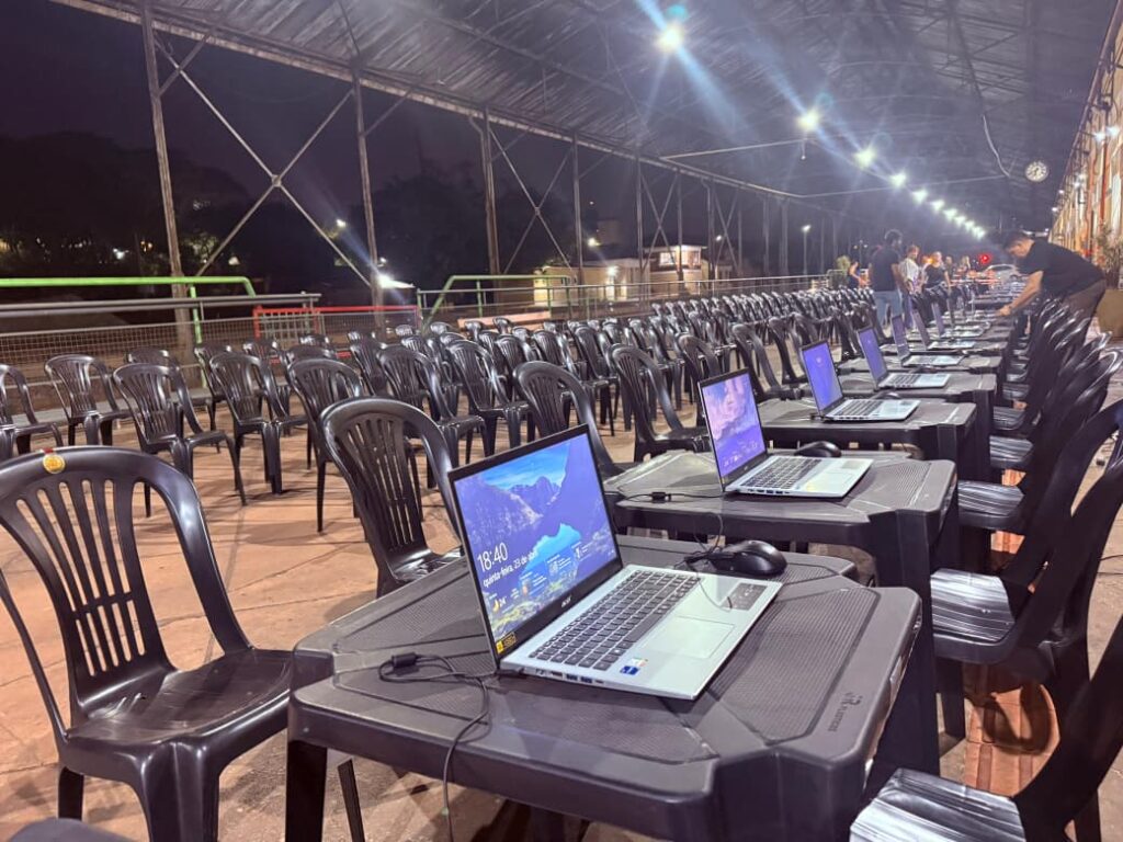 PREFEITURA ENTREGA 4.800 SENHAS E INICIA RECADASTRAMENTO PARA RESIDENCIAL SANTA FELÍCIA II NESTA SEXTA-FEIRA