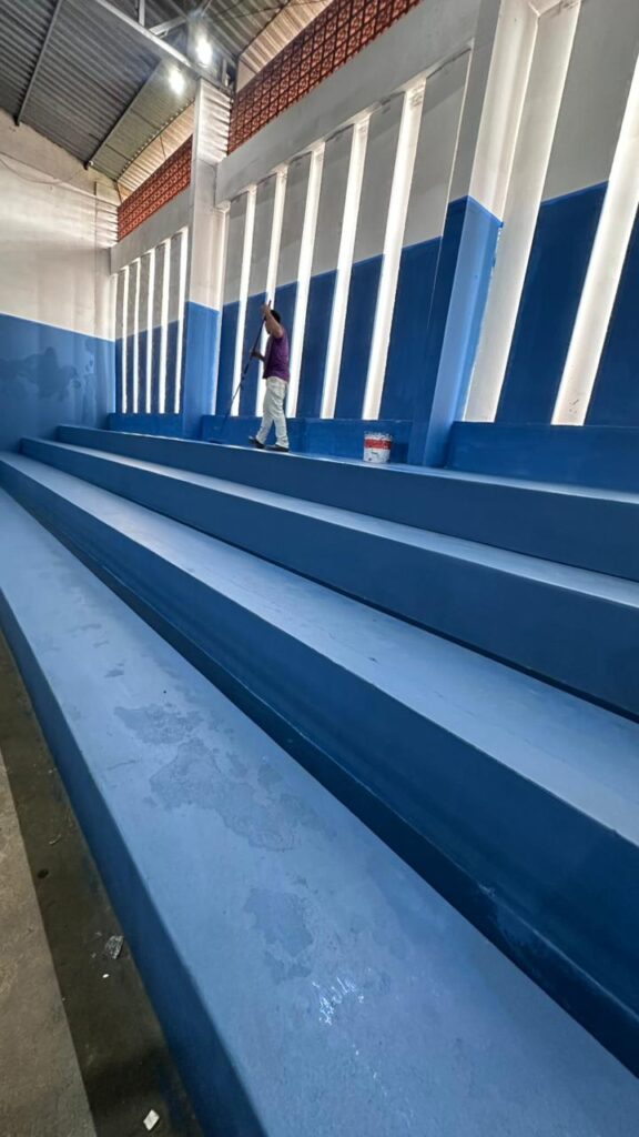 GINÁSIO DE ESPORTES DO SANTA FELÍCIA RECEBE NOVA PINTURA