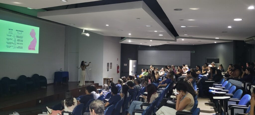 SECRETARIA DE SAÚDE REALIZA CAPACITAÇÃO PARA PROFISSIONAIS DA ATENÇÃO PRIMÁRIA COM FOCO NO CUIDADO MATERNO-INFANTIL